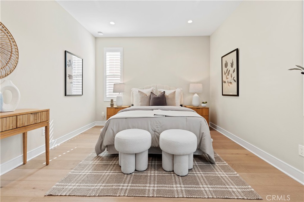 128 Tomahawk Irvine, CA 92618 - Photo 26 of 62 a living room with furniture a rug and a table