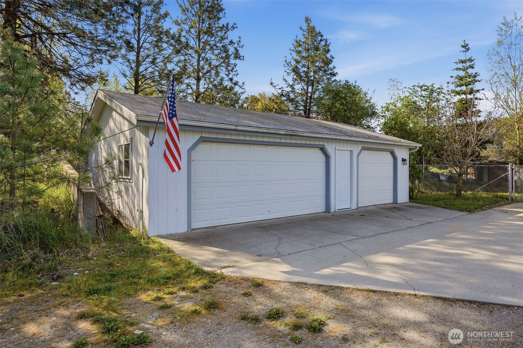 8325 East Lindgren Road Spokane, WA 99217 - Photo 23 of 32