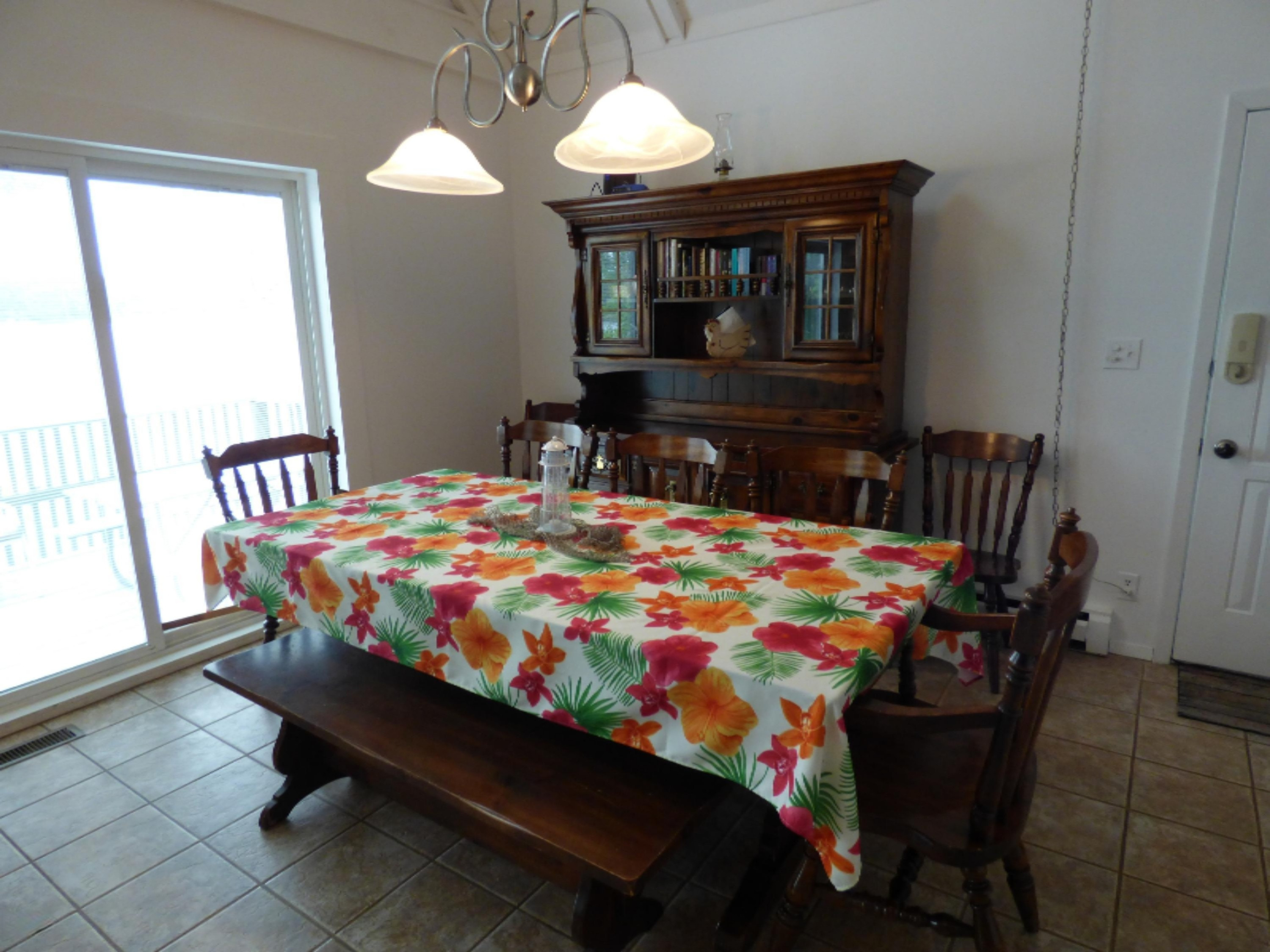 86590 60th Street Decatur, MI 49045 - Photo 19 of 27 Spacious dining space