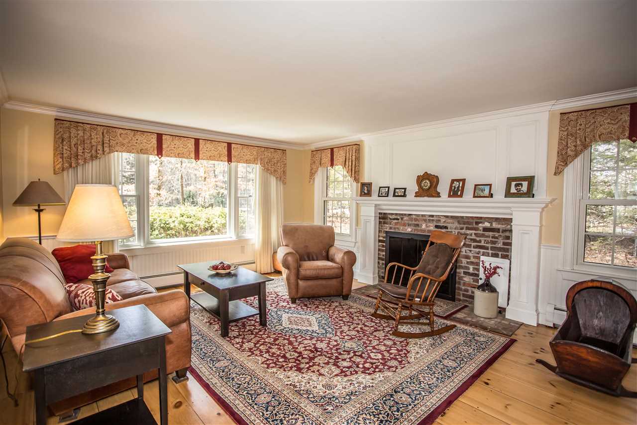 24 Boston Post Road Amherst, NH 03031 - Photo 8 of 39