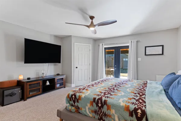 $2,800 | 3909 Holt Drive, Austin, TX 78749