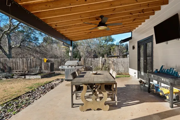 $2,800 | 3909 Holt Drive, Austin, TX 78749