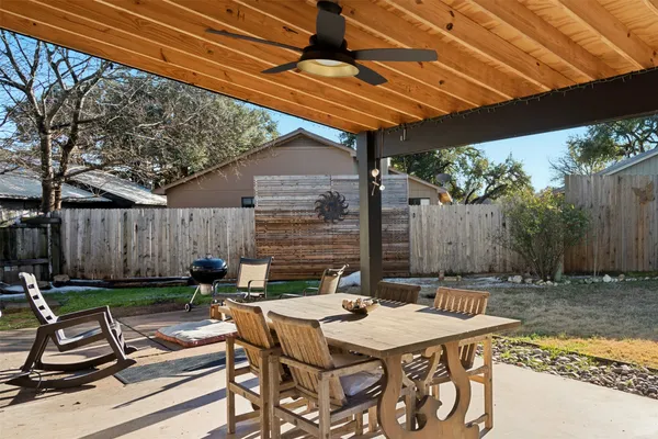 $2,800 | 3909 Holt Drive, Austin, TX 78749