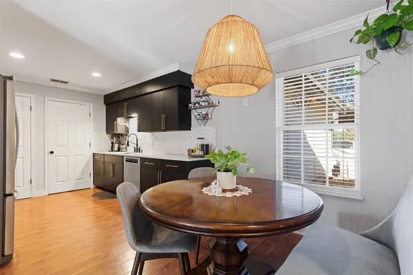 $2,800 | 3909 Holt Drive, Austin, TX 78749