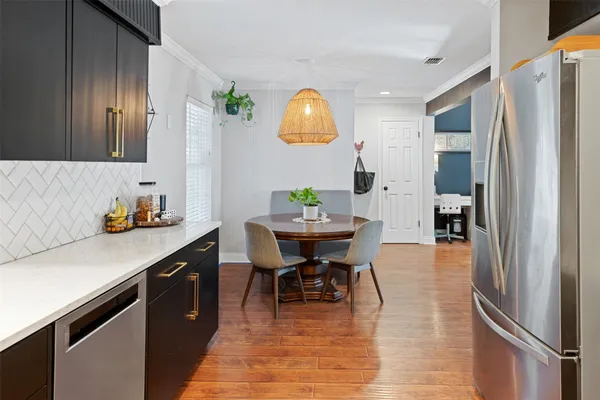 $2,800 | 3909 Holt Drive, Austin, TX 78749