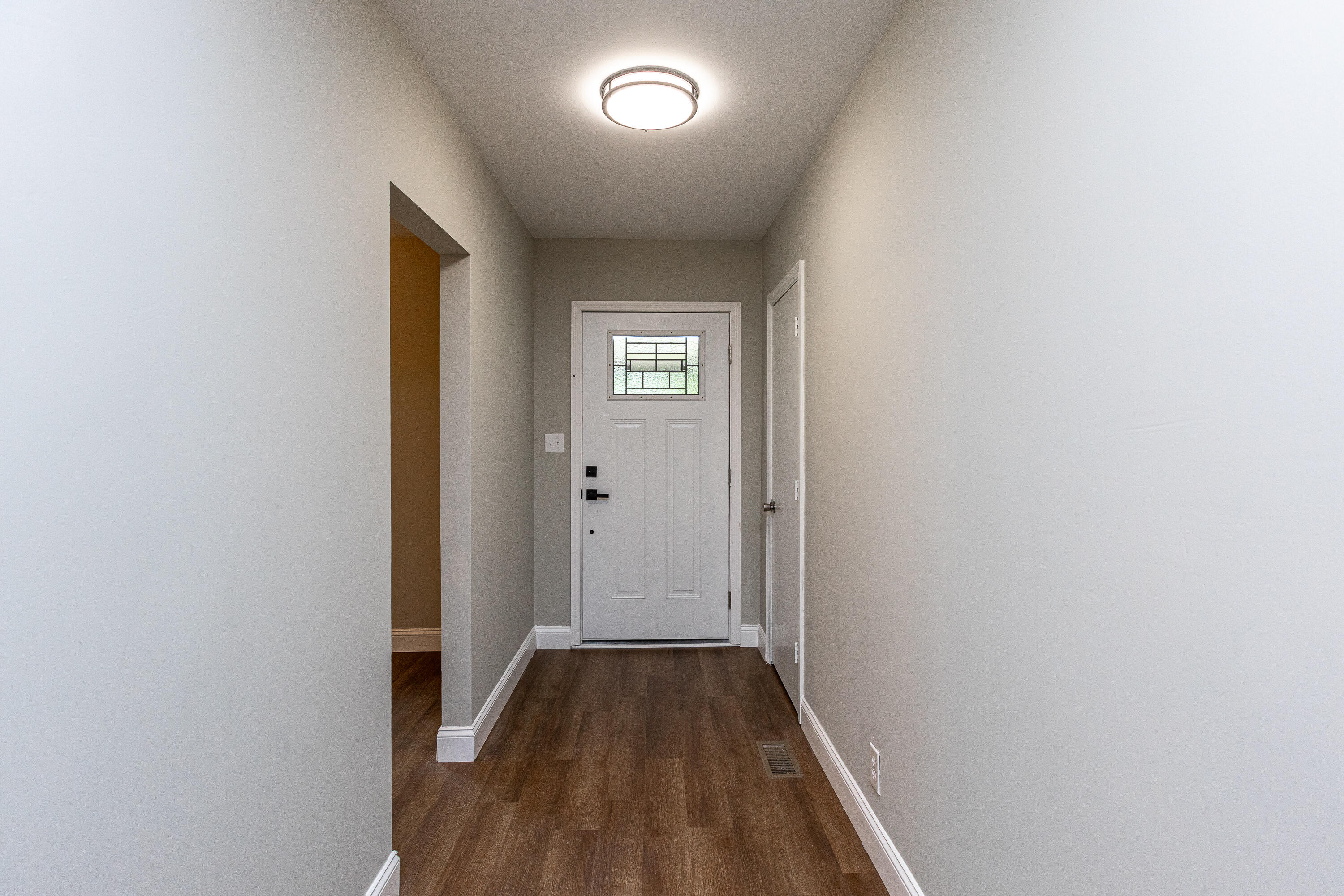 1125 Russell Cave Road Cynthiana, KY 41031 - Photo 7 of 40 4