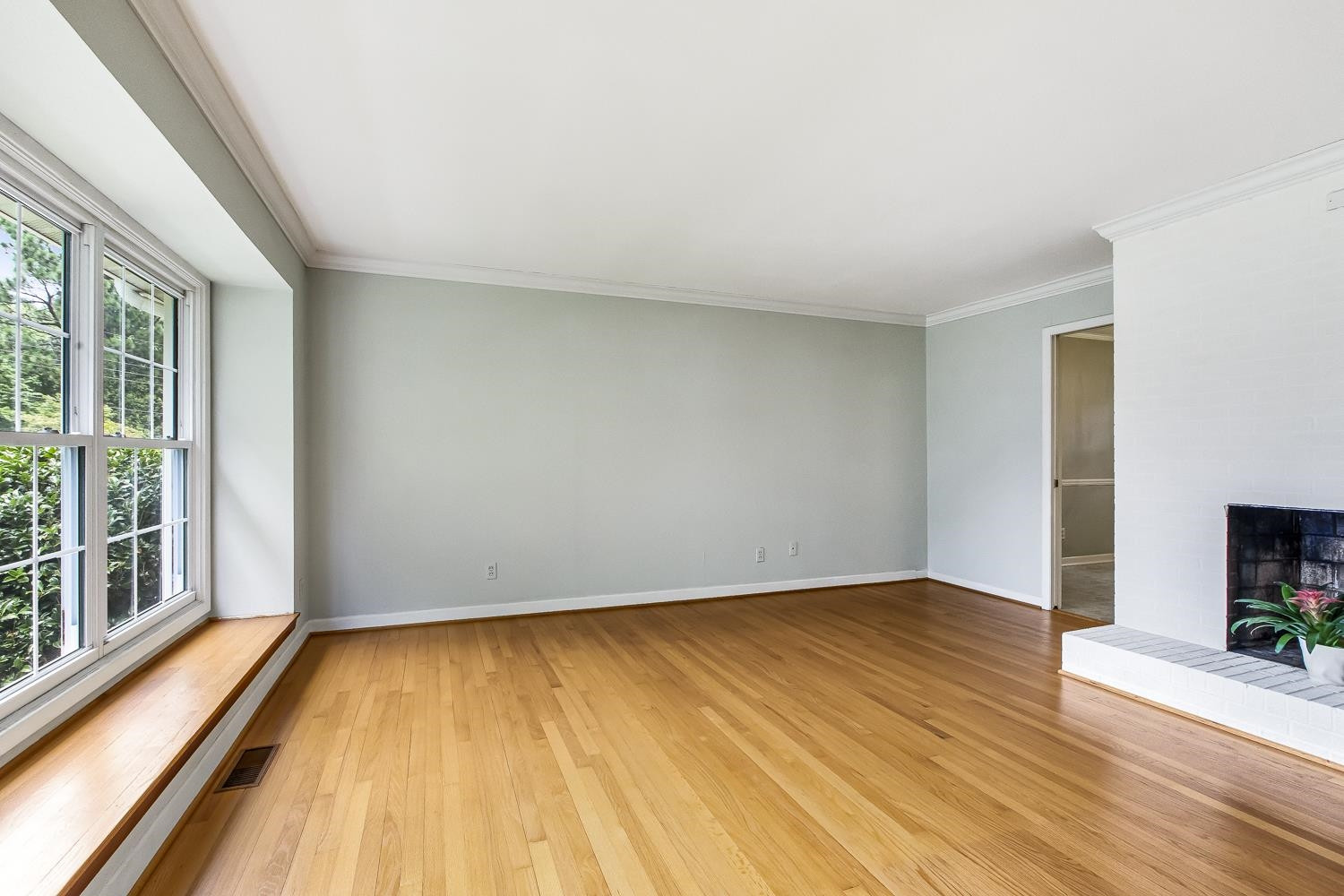 1211 Highland Road Garner, NC 27529 - Photo 11 of 34 Family Room