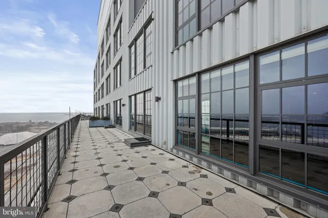 $700,000 | 1200 Steuart Street, Unit 1913, Baltimore, MD 21230