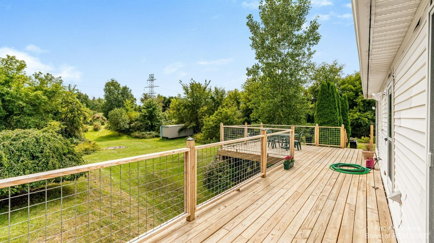 18265 Garvey Road Chelsea, MI 48118 - Photo 9 of 55 New deck
