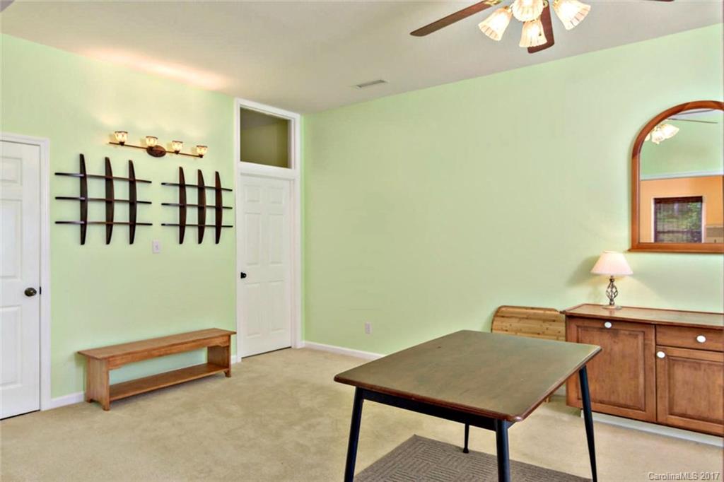 126 Dalya Road, Unit 14B Swannanoa, NC 28778 - Photo 10 of 24 Gallery Image 10