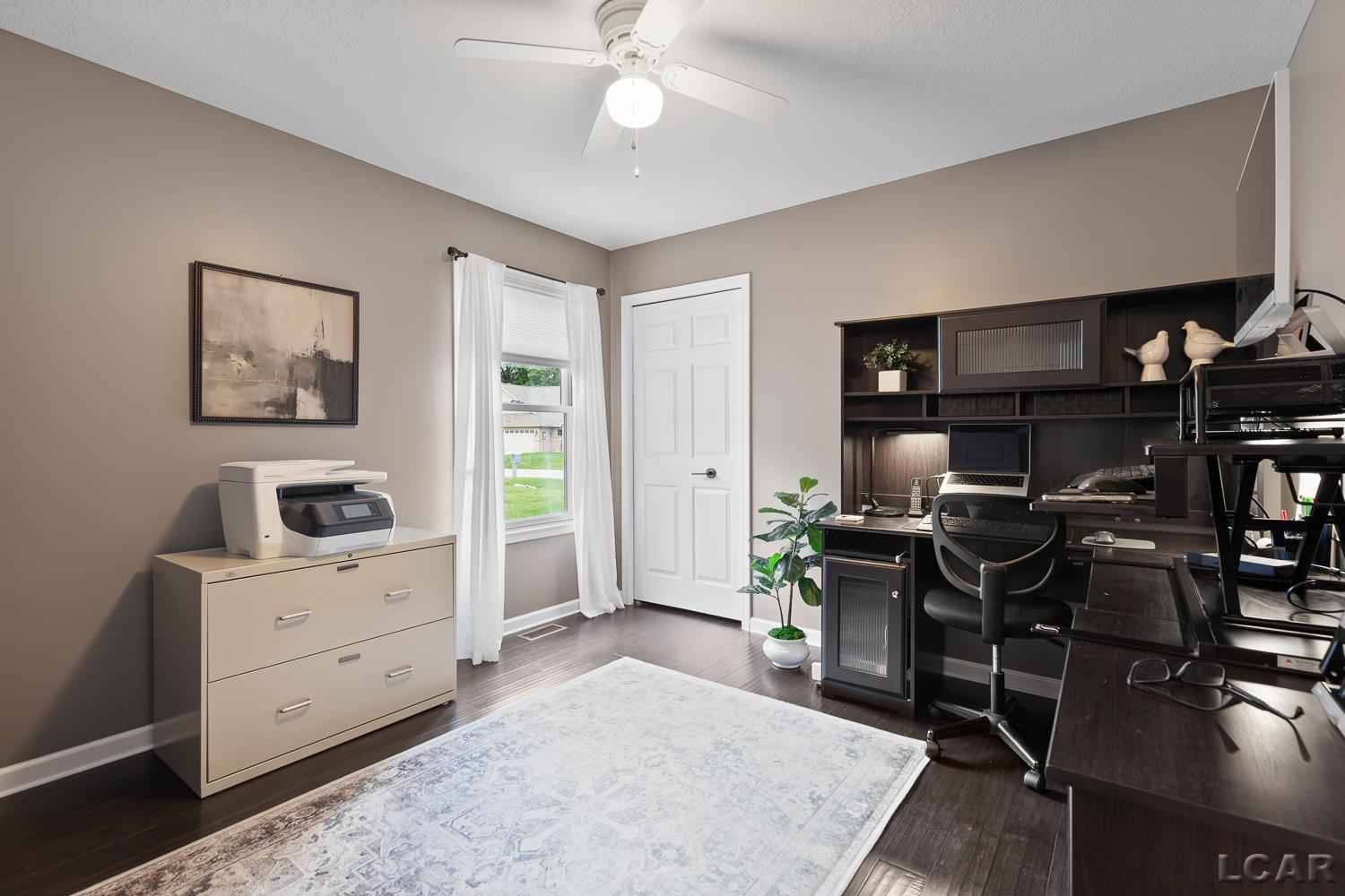 1687 Rivers Edge Court Adrian, MI 49221 - Photo 22 of 55 50183646-042ac75c-34a7-4057-a49c-cb8cab52c6f1.JPG