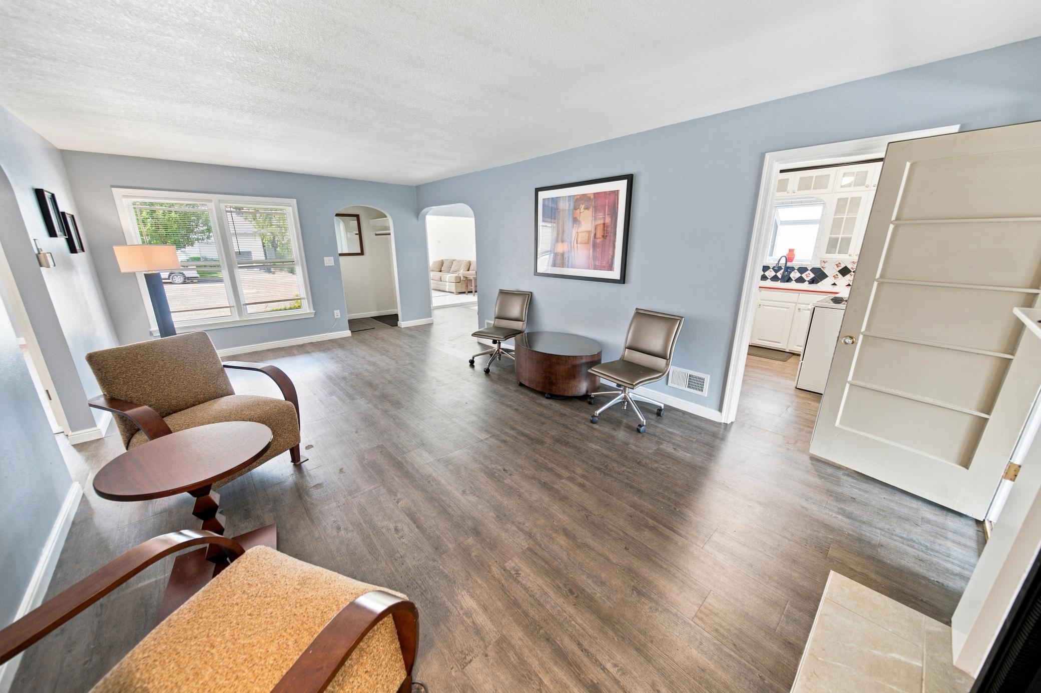 432 16th Avenue Southwest Rochester, MN 55902 - Photo 5 of 44 Gallery Image 5
