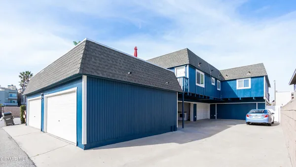 $2,400 | 5510 Driftwood Street, Unit 4, Oxnard, CA 93035