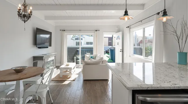 $2,500 | 5510 Driftwood Street, Unit 4, Oxnard, CA 93035