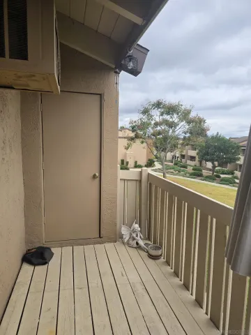 a house view with a outdoor space