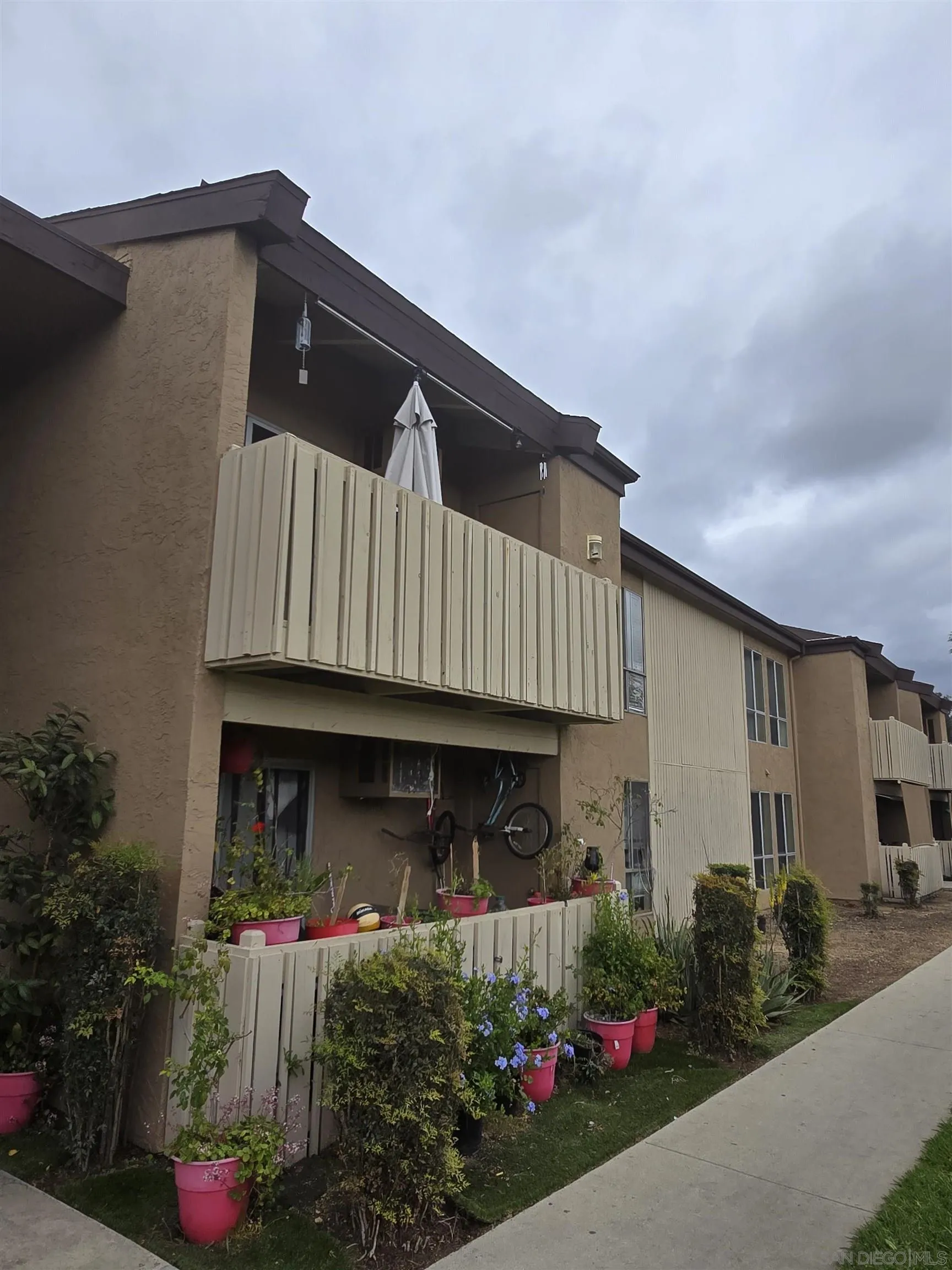 1050 Rock Springs Road, Unit 240 Escondido, CA 92026 - Photo 6 of 21 a front view of a house