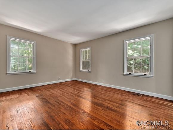 22 Cedarcliff Road Asheville, NC 28803 - Photo 9 of 15 Gallery Image 9