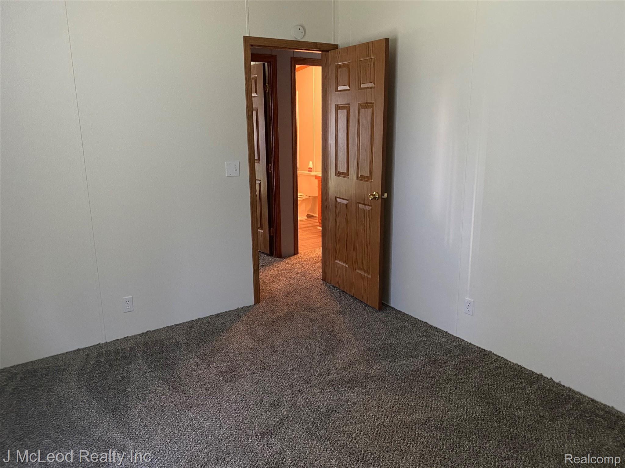 9615 Krueger Road Frankenmuth, MI 48734 - Photo 13 of 23 6F03852E-F06F-4D41-BF5C-6C87D89CD496.jpeg