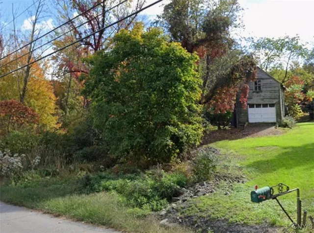 $325,000 | Willow Tree Road, Milton, NY 12547