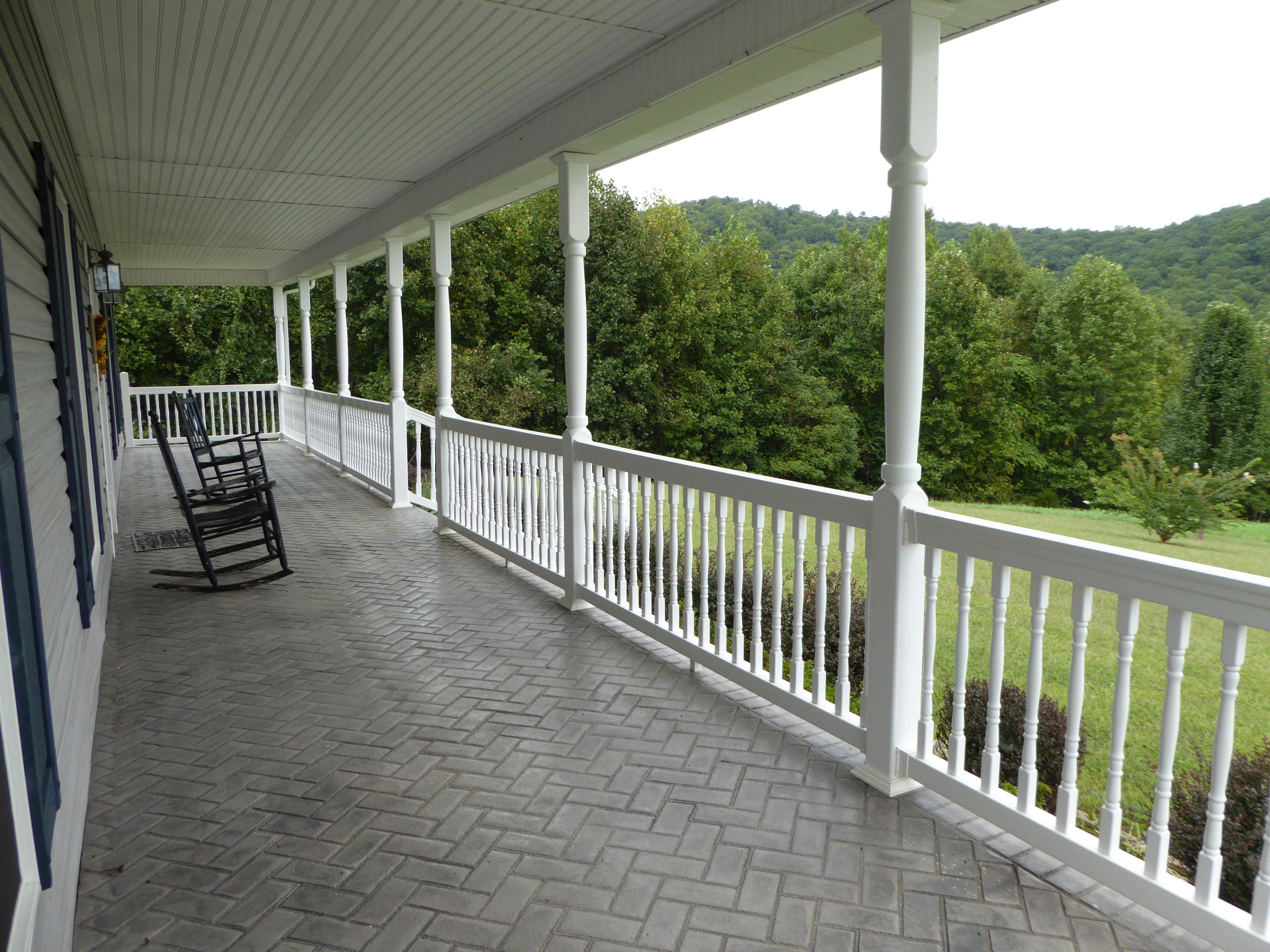 12419 Callaway Road Callaway, VA 24067 - Photo 17 of 96 Front Porch