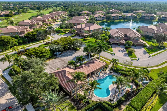 $584,900 | 6689 Alden Woods Circle, Unit 201, Naples, FL 34113