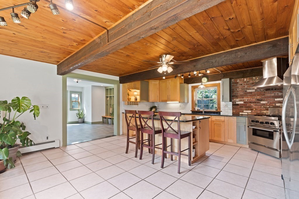 110 Main Street Topsfield, MA 01983 - Photo 8 of 36