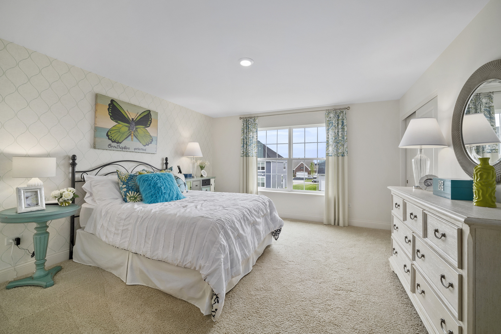 3662 Edelweiss Road Elgin, IL 60124 - Photo 27 of 38 a bedroom with a large bed and a window
