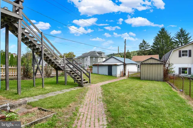 $210,000 | 249 South Tulpehocken Street, Pine Grove, PA 17963