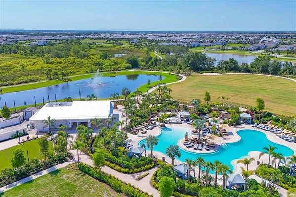 $2,700 | 3293 Hilltop Circle, Bradenton, FL 34211