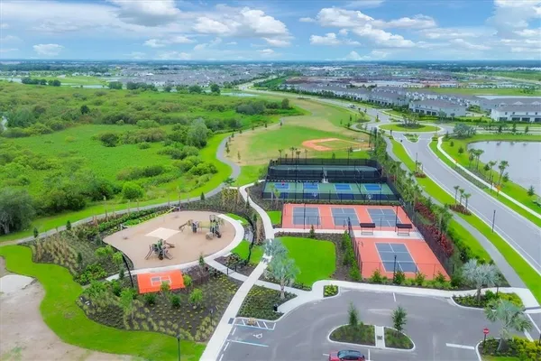 $2,700 | 3293 Hilltop Circle, Bradenton, FL 34211