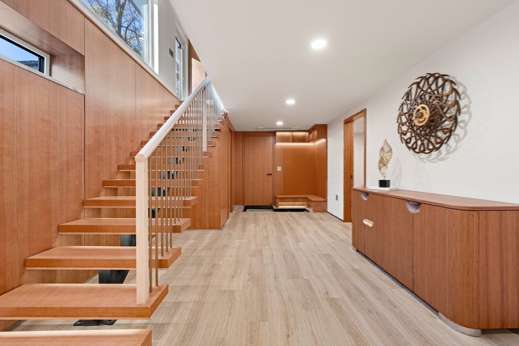 105 Summer Street Weston, MA 02493 - Photo 25 of 36