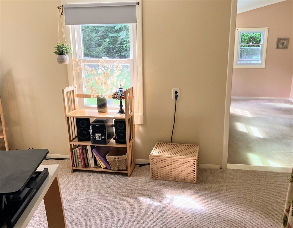 36 Old Battery Road Townsend, MA 01474 - Photo 29 of 33 a living room with furniture and a window