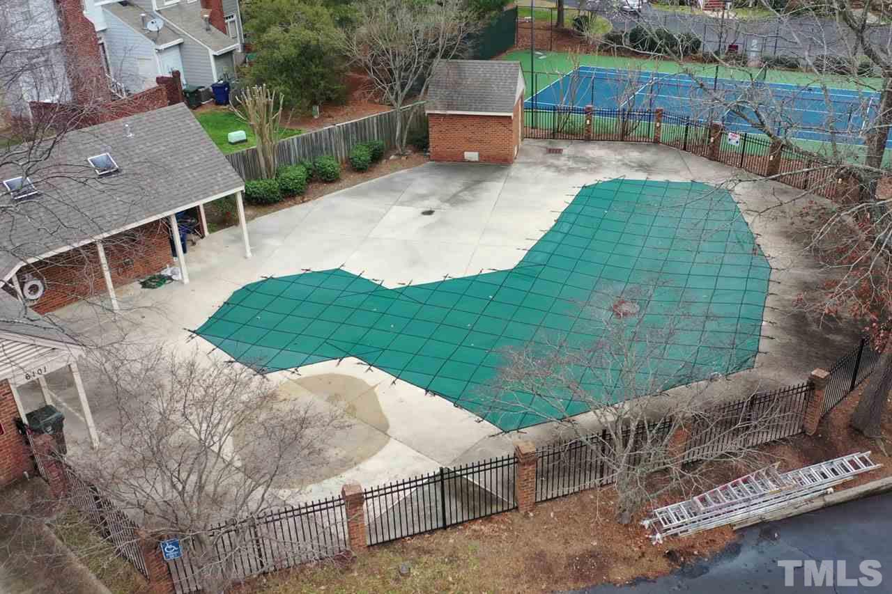 6008 Cobridge Square Raleigh, NC 27609 - Photo 29 of 30 Stafford townhomes pool