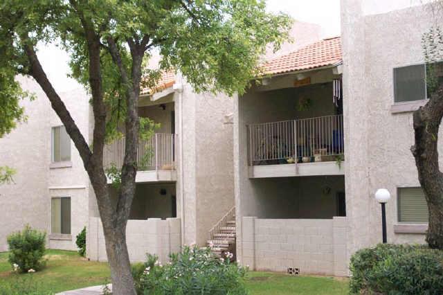 5525 East Thomas Road, Unit E05 Phoenix, AZ 85018 - Photo 1 of 1 Primary Photo