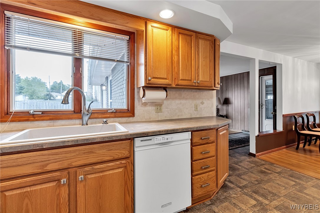 149 Heritage Farm Road West Seneca, NY 14224 - Photo 17 of 35