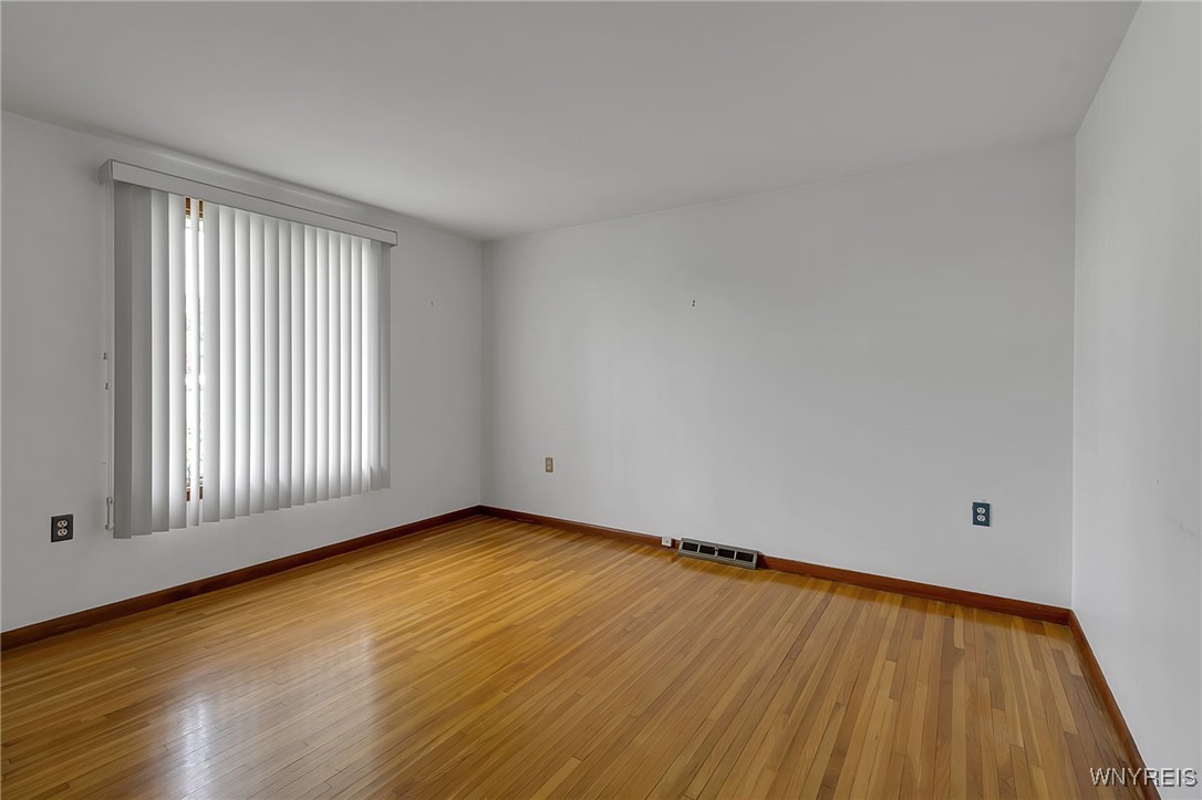 149 Heritage Farm Road West Seneca, NY 14224 - Photo 25 of 35