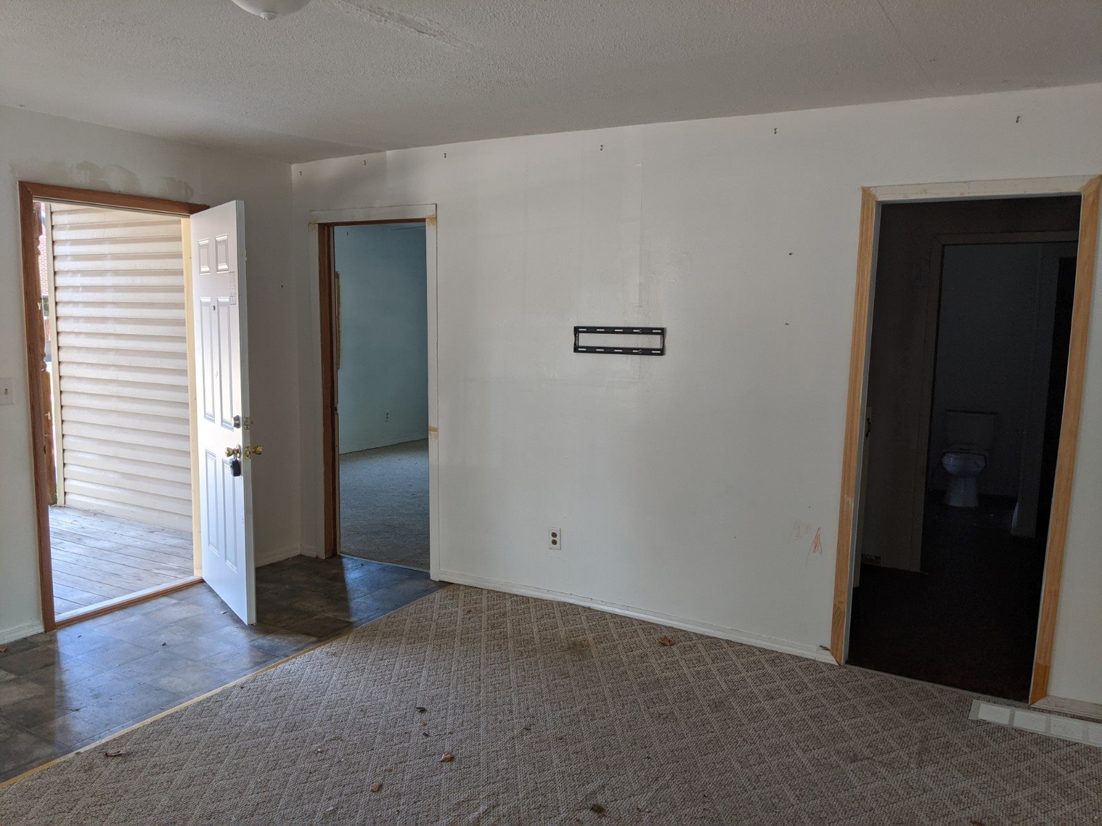 550 West Spring Street Bloomfield, IN 47424 - Photo 5 of 16 Gallery Image 5