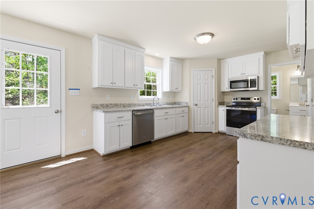 8440 Railroad Bed Road Carson, VA 23830 - Photo 7 of 25