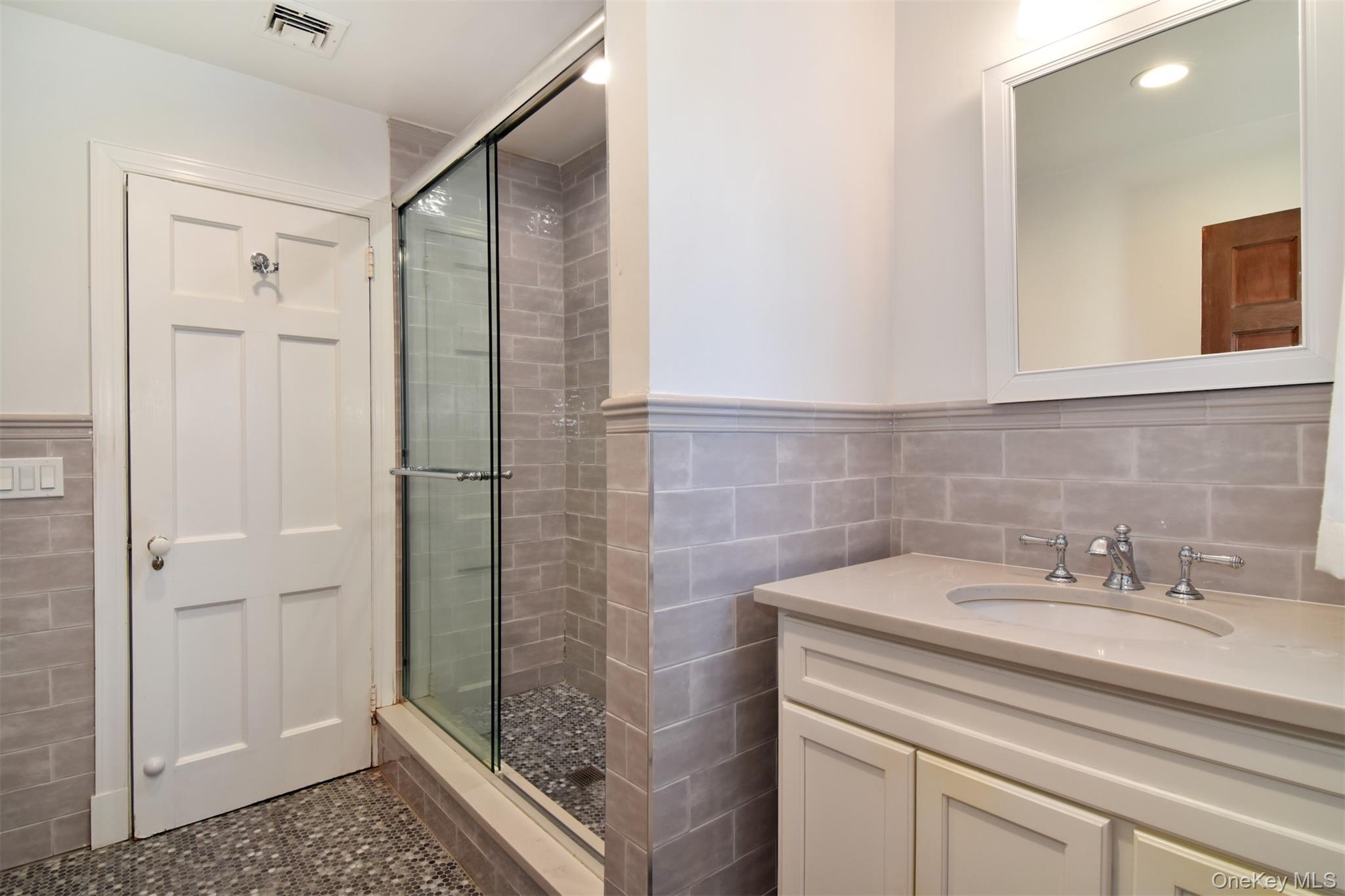 41 Summit Avenue Bronxville, NY 10708 - Photo 15 of 30