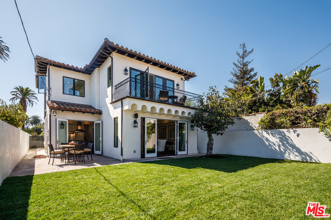 2034 Malcolm Avenue Los Angeles, CA 90025 - Photo 23 of 23