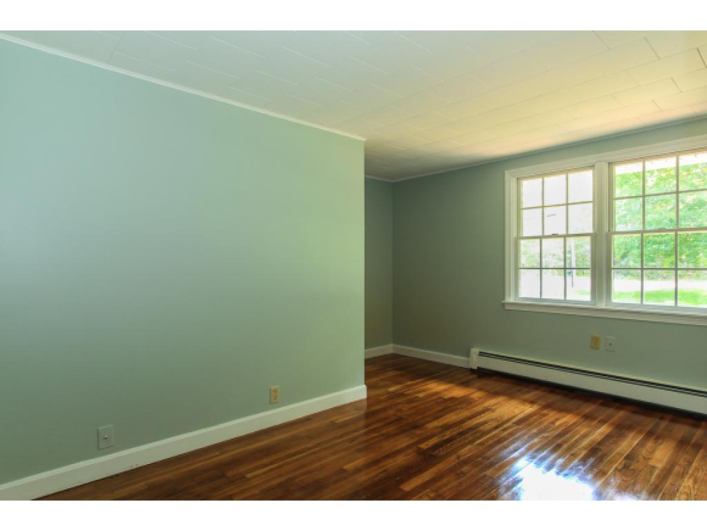 8 Field Road Windham, NH 03087 - Photo 12 of 30