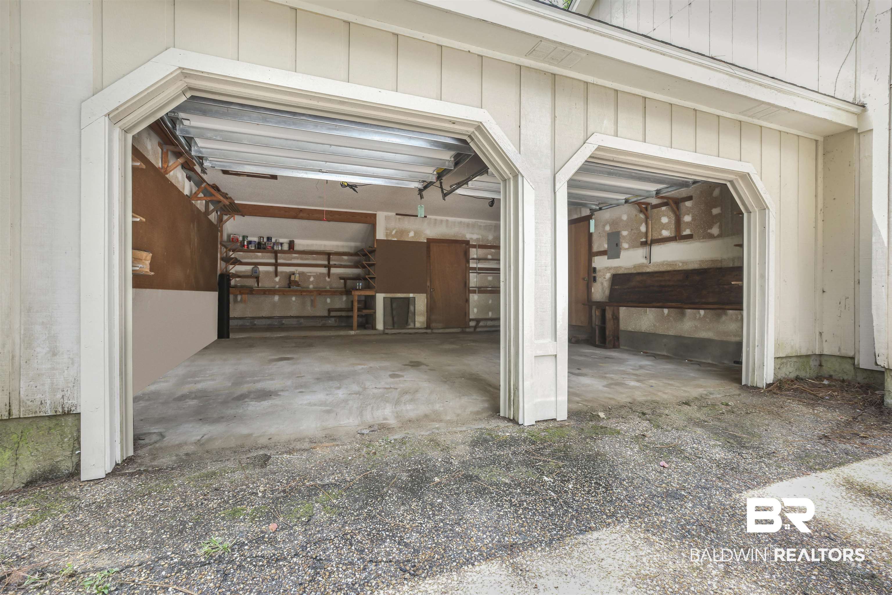 108 Cameron Circle Daphne, AL 36526 - Photo 19 of 31 New garage doors installed