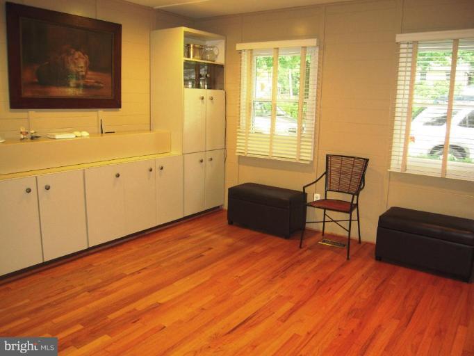 2320 Sugarcone Road Baltimore, MD 21209 - Photo 12 of 27 Den