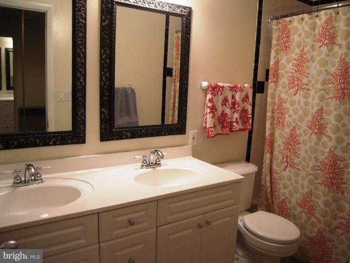 2320 Sugarcone Road Baltimore, MD 21209 - Photo 16 of 27 Master Bath