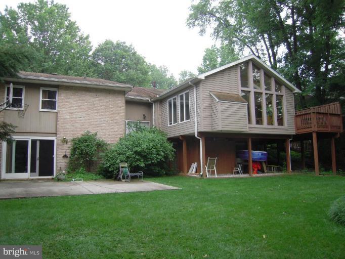 2320 Sugarcone Road Baltimore, MD 21209 - Photo 27 of 27 Exterior (Rear)