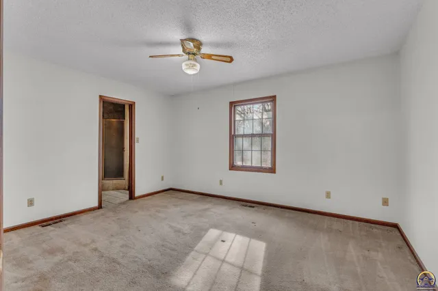 $409,900 | 9040 Southwest Wanamaker Road, Wakarusa, KS 66546