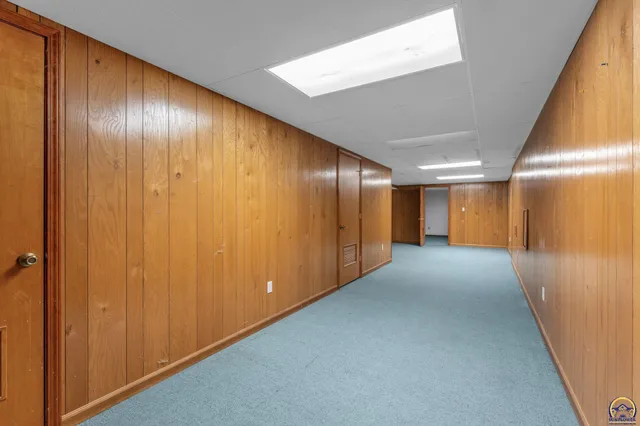 $409,900 | 9040 Southwest Wanamaker Road, Wakarusa, KS 66546