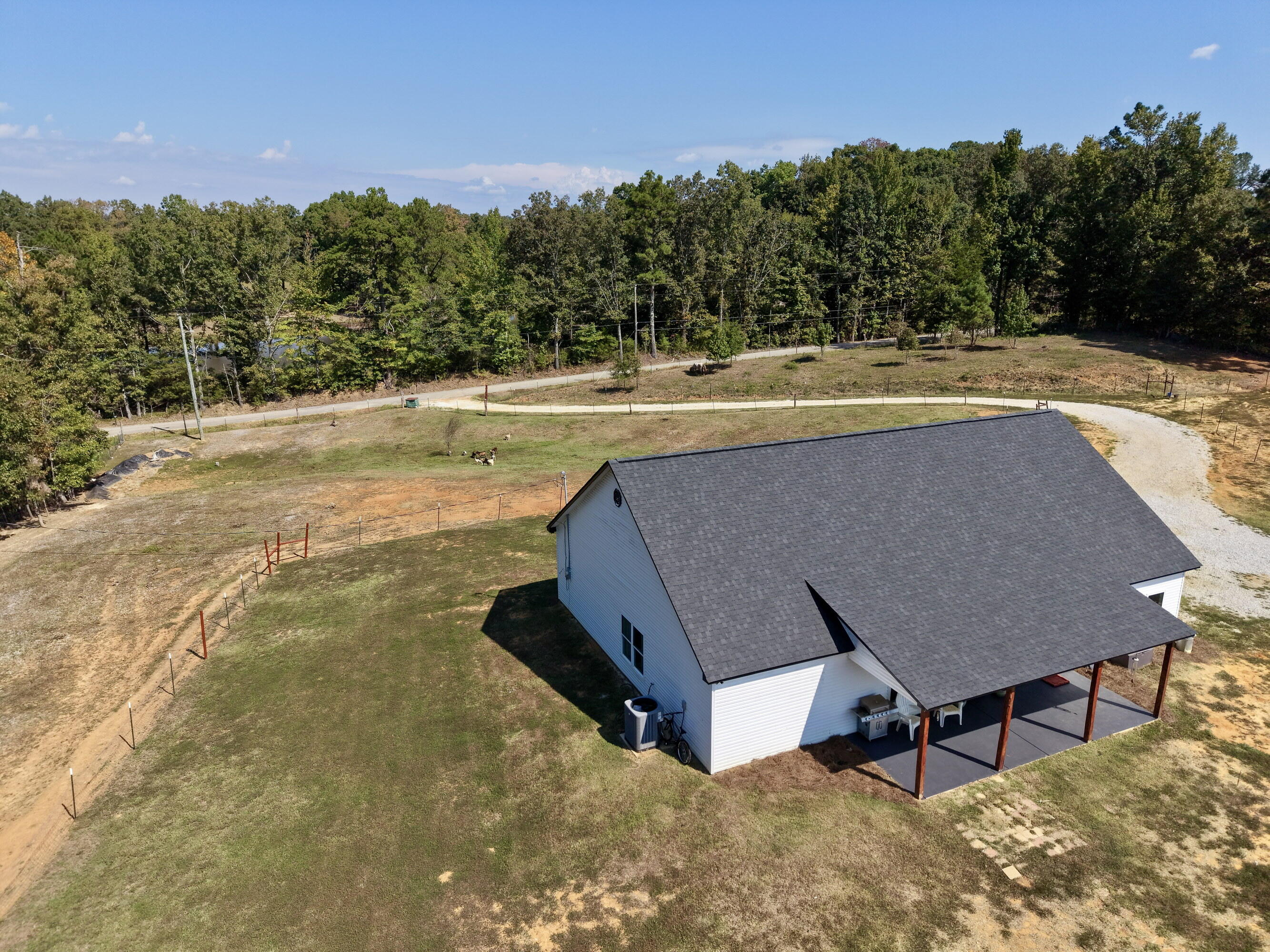579 Tuscumbia Road Blue Springs, MS 38828 - Photo 3 of 31 Gallery Image 3