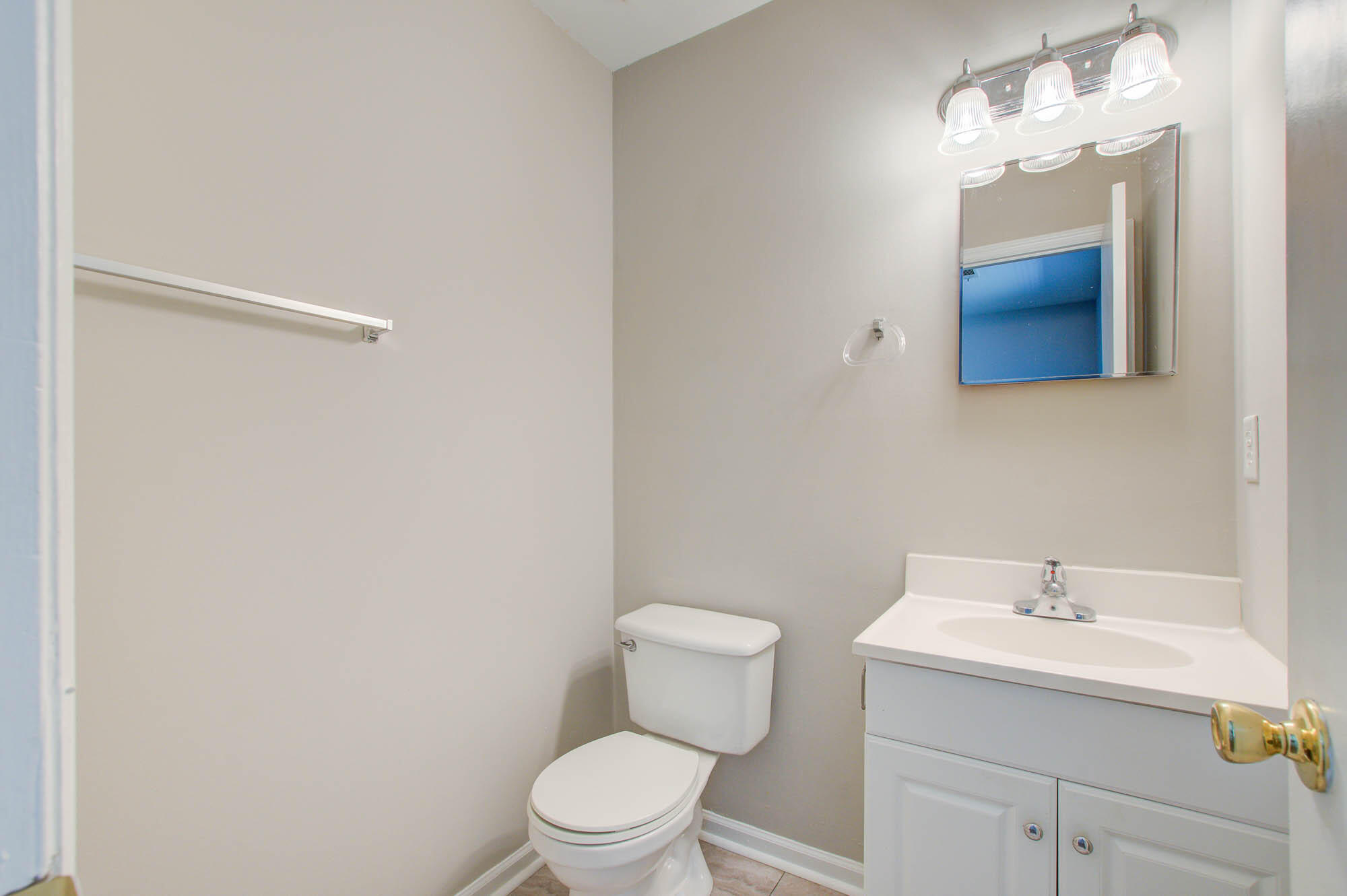 32 Passaic Road Goose Creek, SC 29445 - Photo 14 of 25 Primary Bathroom