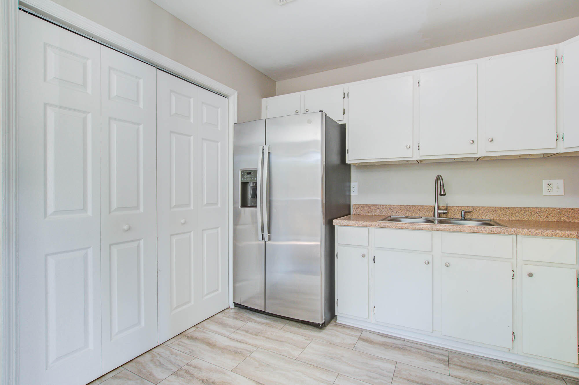 32 Passaic Road Goose Creek, SC 29445 - Photo 10 of 25 Kitchen